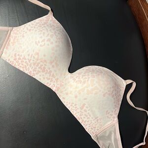 Pink leopard print wire free Jockey bra